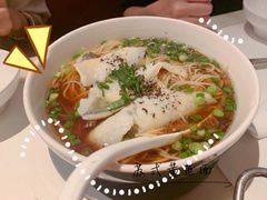 -港丽餐厅(高德置地店)