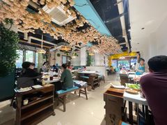 -贵府酸汤牛肉火锅·贵州老字号(飞山街店)