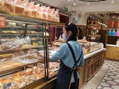 面包甜点陈列柜-TOUCH泰奇(宝杨宝龙广场店)