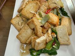 -鲁南仔·滕州炒鸡(经三路店)