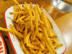 魔法脆薯-Tube station站点比萨(王府井百货店)