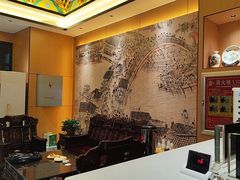-梅利汴京烤鸭•开封豫菜地标店(东大街店)