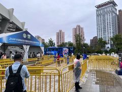 -上海体育场
