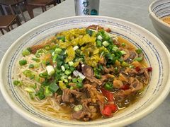 -梅溪·小伙子干挑面(安吉总店)
