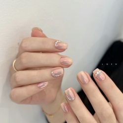 -FuFu美甲美睫