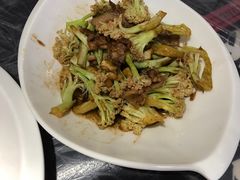 -亮亮烧烤(万松园店)