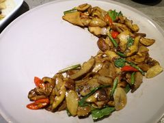 -半山腰·云南菜(侨福芳草地店)