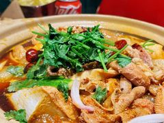 -沙胆彪炭炉牛杂煲(上海日月光广场店)