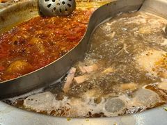 -沸炉重庆老火锅(军事博物馆店)