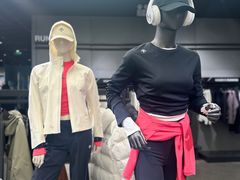 -迪桑特DESCENTE(青岛山东路万象城店)