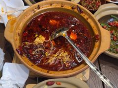 -彧玖食坊·川式砂锅酒馆(成山路店)