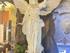 -暴风岛沉浸式体验馆(百联世纪店)