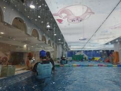 -龙格亲子游泳·水育早教运动中心(龙湾天街店)
