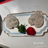 夜晚的江边火锅