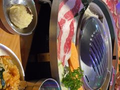 -哈哈碳都·牛肋条无限自助烤肉(宝龙店)