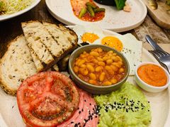 -FLOVIE FLORIST CAFE