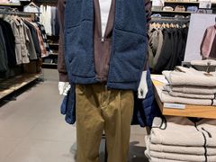 -上海南京路步行街假日酒店
