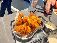 -W COLLECTIVE  DESSERT SHOP