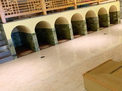 -菲拉拉漫温泉(东环路店)