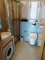 -海豚湾高端月子会所(黄浦店)