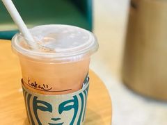 冰摇桃桃乌龙茶-星巴克臻选(郑州国贸360广场店)