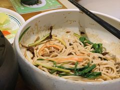 鸡丝凉米线-云海肴·云南小炒·汽锅鸡(天津国金汇店)