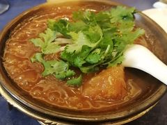 沙锅鱼翅-新加坡泰国村酒楼(五角场店)