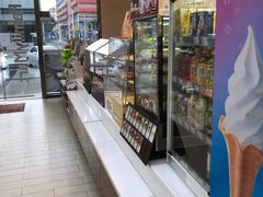 -全家便利店(南峰中心店)