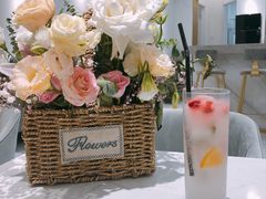 -Fridi Patisserie Cafe