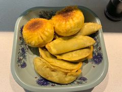 -老新隆牛肉锅贴(新街口店)