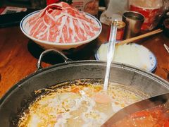 -萍姐火锅·公路夜市(武汉首店)