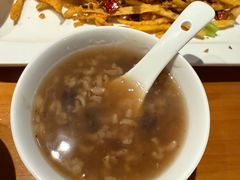 -莲餐厅·湖北菜·潜江小龙虾店(愚园路店)