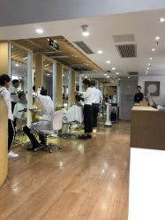 -简法造型·品牌形象店