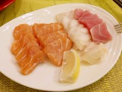 -华邑酒店·鲜艳全日自助餐厅