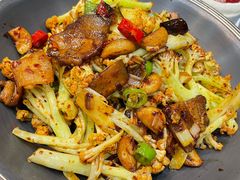 -乔家小院•本地小海鲜•非遗驴肉(万年泉路店)