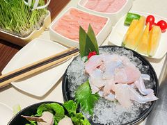 -海底捞火锅鲜切牛肉主题店(长寿路店)