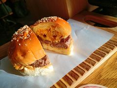 薯条汉堡-悠航SLOWBOAT(三里屯店)