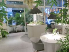 -春树下·树屋花房西餐厅(罍街AS1980店)