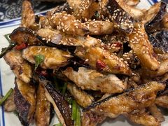 -八两八金·莱芜特色炒鸡(市南漳浦路店)