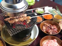羊肉串-喝丢一只鞋·东北烤肉·烧烤·铜火锅(江宁店)
