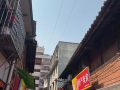 -正宗杨记普洱酸醋米线(总店)