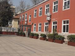 -青岛大学路小学