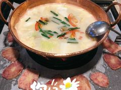 腊排骨火塘火锅（加铁板烧烤）-哈吱喂丽江火塘·牦牛火锅(五一街店)