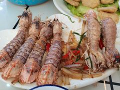 -覃记海鲜美食餐厅