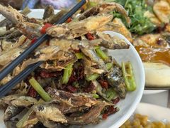 -丹水桥地锅鱼·翘嘴鲌·地方特色全鱼宴(丹江口大坝店)
