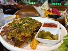 -Famous肥猫墨西哥音乐餐吧(五棵松华熙LIVE店)