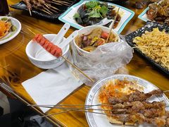 -兆辉木炭海鲜烧烤·海鲜小炒