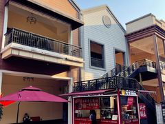 -王府井奥莱临潼小镇(临潼店)