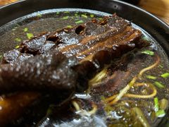 -小龙大肉面馆