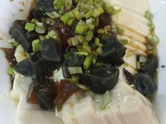 -生活本该如此北京小馆(周庄嘉园店)